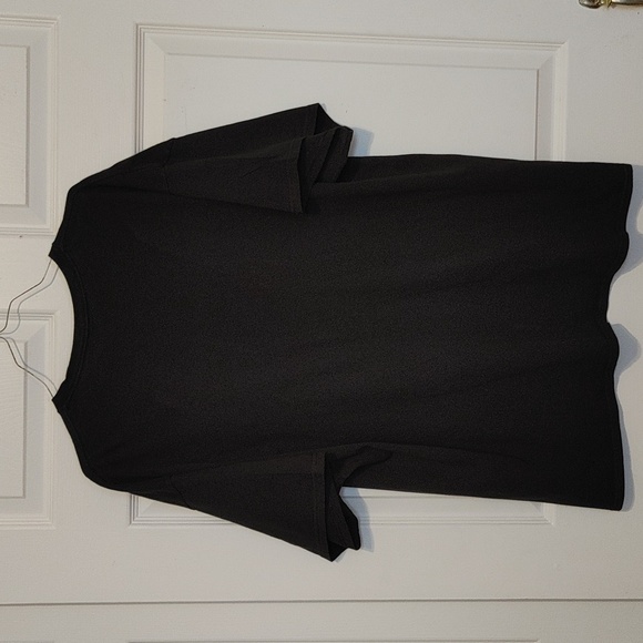 Tee Shirt - Picture 3 of 5